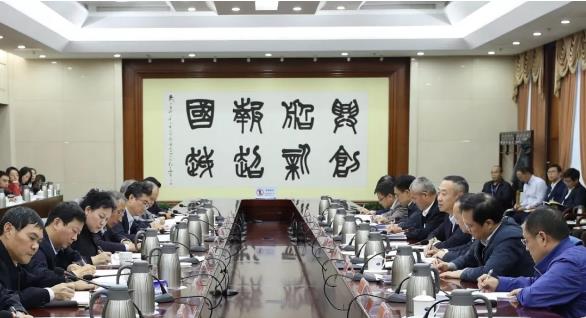 集團公司召開第一批“不忘初心、牢記使命”主題教育整治整改“回頭看”暨第二批工作推進會